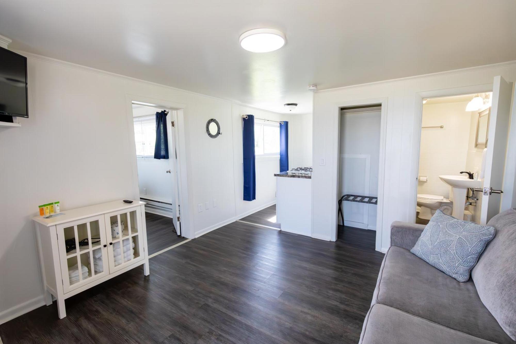 Anchor Bay Inn And Suites Sandusky Zimmer foto